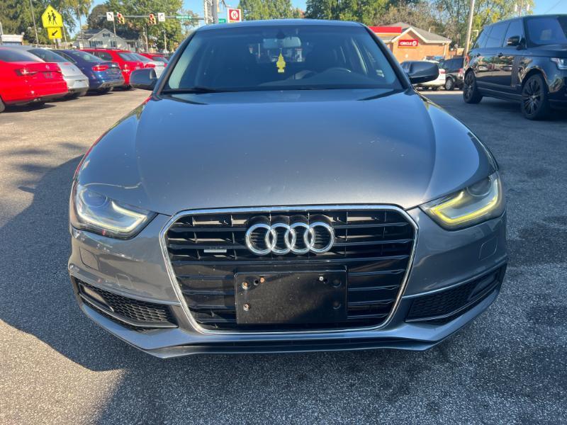 Audi A4 2.0T Premium quattro Sedan AWD 8A 2016