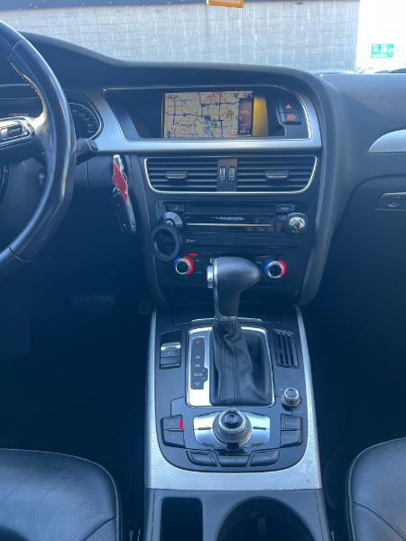 Audi A4 2.0T Premium quattro Sedan AWD 8A 2016