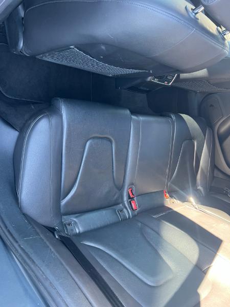 Audi A4 2.0T Premium quattro Sedan AWD 8A 2016