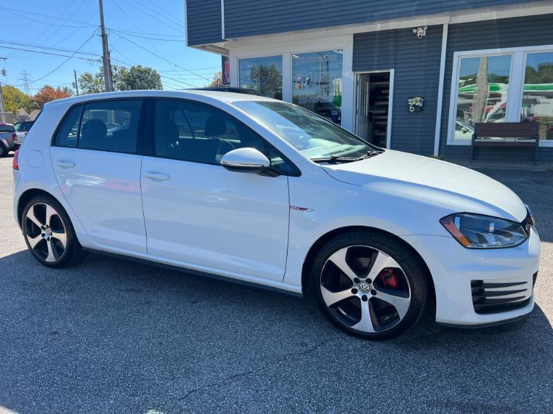 Volkswagen Golf GTI S 6M 4-Door 2017