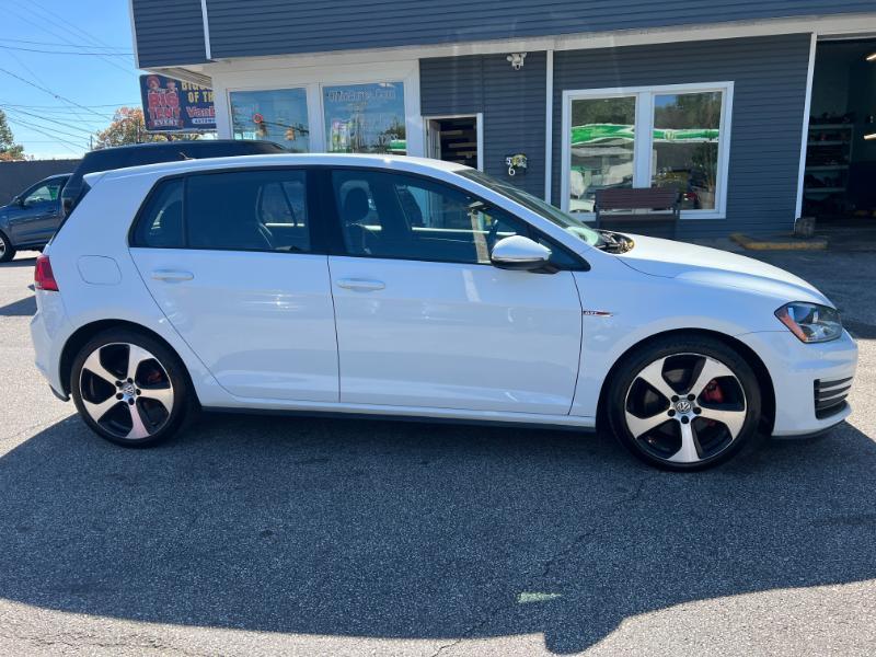 Volkswagen Golf GTI S 6M 4-Door 2017