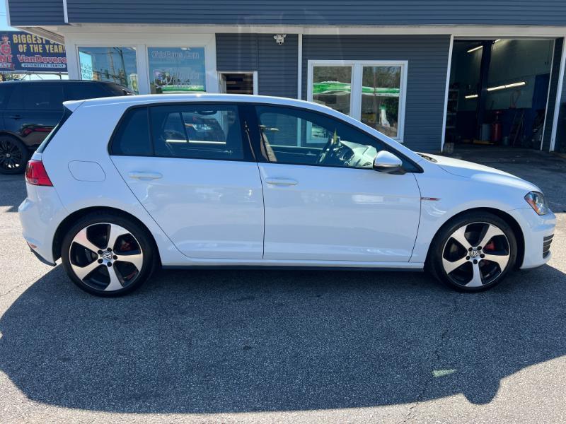 Volkswagen Golf GTI S 6M 4-Door 2017