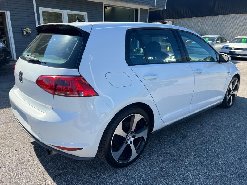 Volkswagen Golf GTI S 6M 4-Door 2017