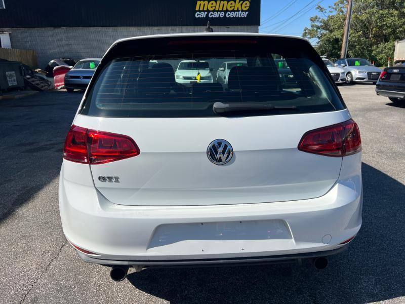 Volkswagen Golf GTI S 6M 4-Door 2017