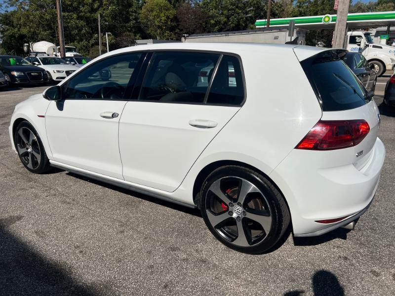 Volkswagen Golf GTI S 6M 4-Door 2017