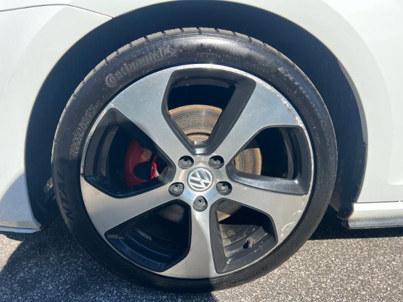Volkswagen Golf GTI S 6M 4-Door 2017