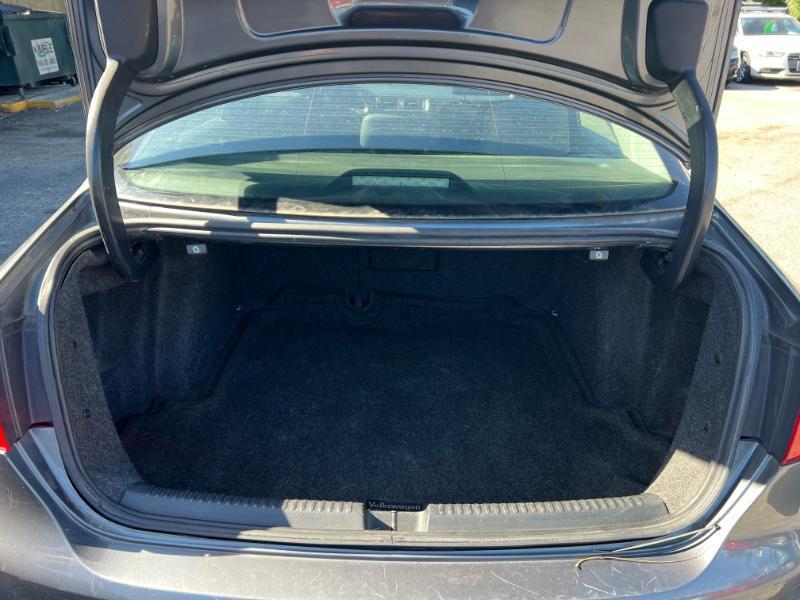 Volkswagen Jetta SE 2014