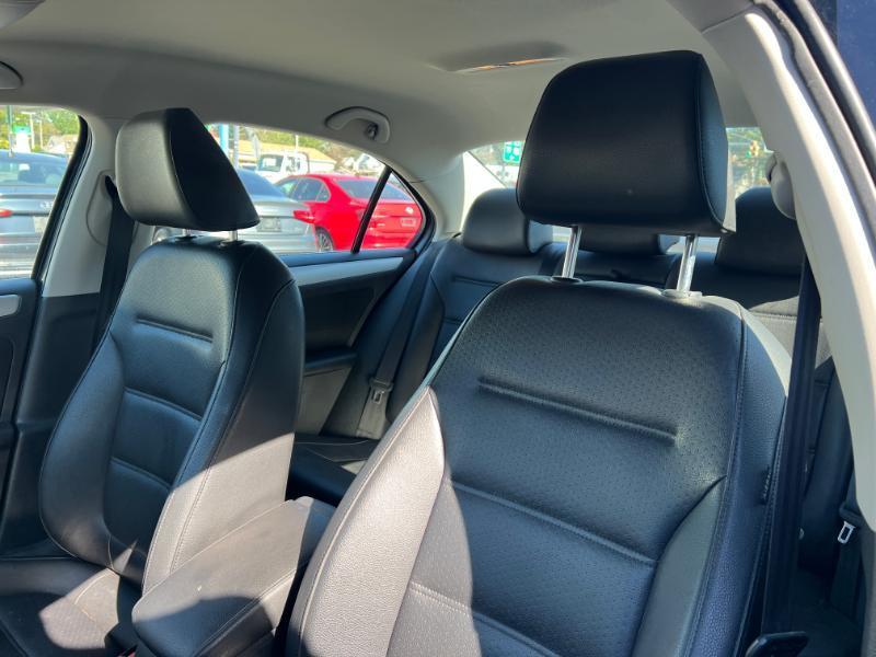 Volkswagen Jetta SE 2014