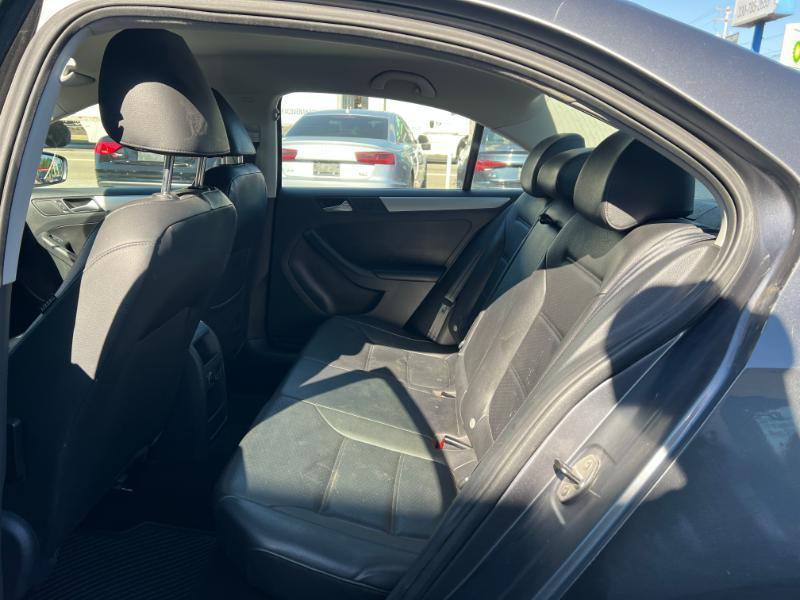 Volkswagen Jetta SE 2014