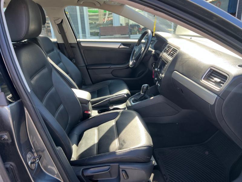 Volkswagen Jetta SE 2014