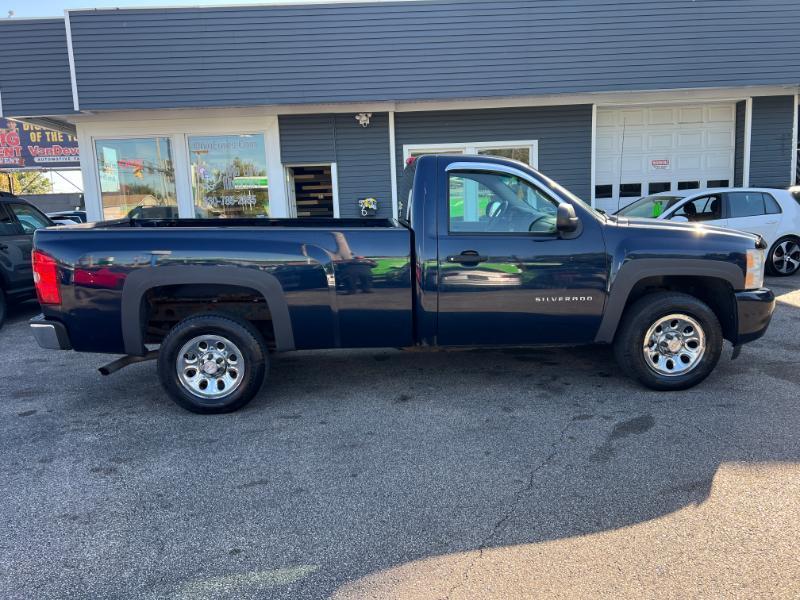 Chevrolet Silverado 1500 Work Truck 2WD 2011