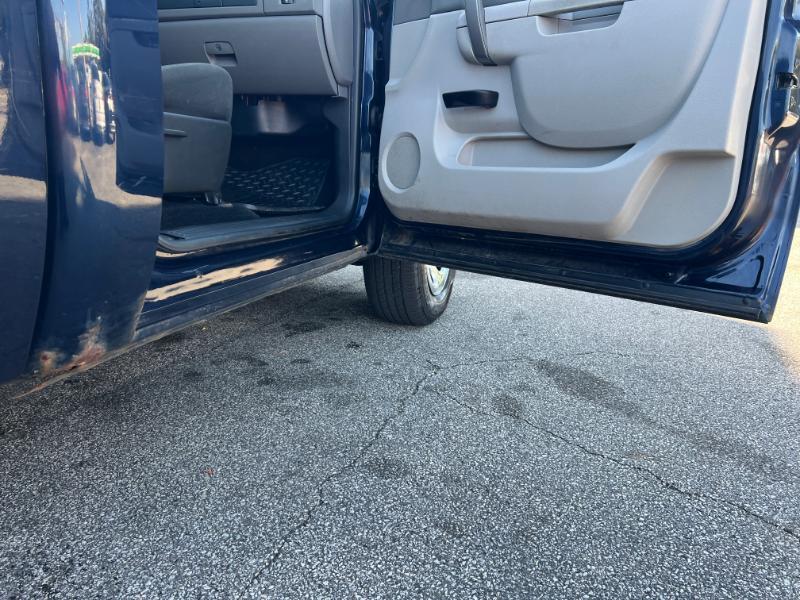 Chevrolet Silverado 1500 Work Truck 2WD 2011