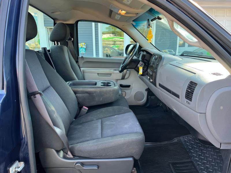 Chevrolet Silverado 1500 Work Truck 2WD 2011