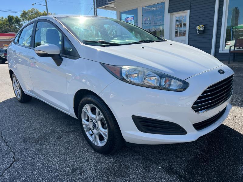 Ford Fiesta SE Sedan 2016