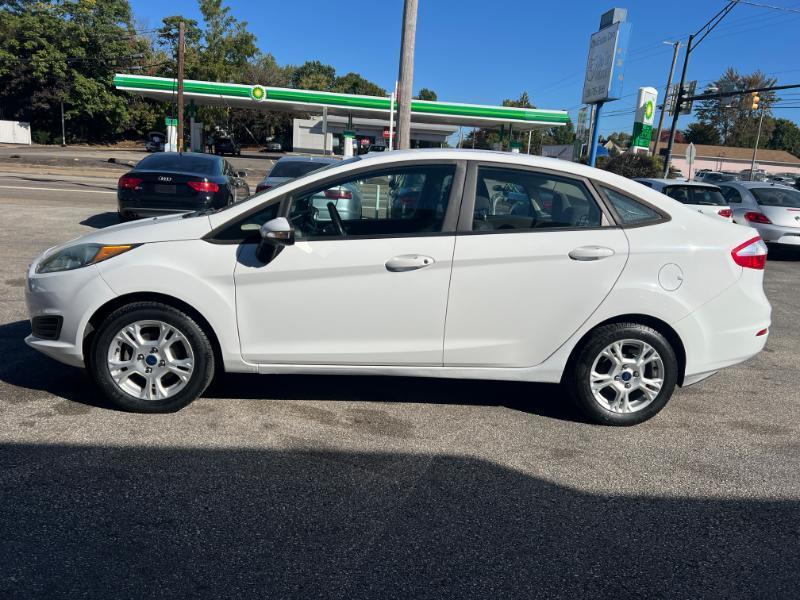 Ford Fiesta SE Sedan 2016