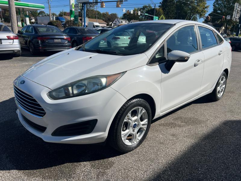 Ford Fiesta SE Sedan 2016