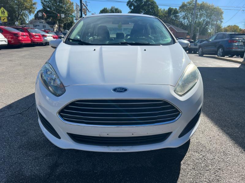 Ford Fiesta SE Sedan 2016