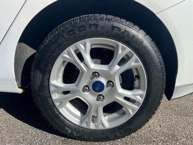 Ford Fiesta SE Sedan 2016