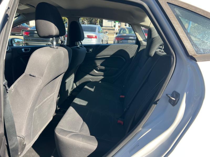 Ford Fiesta SE Sedan 2016