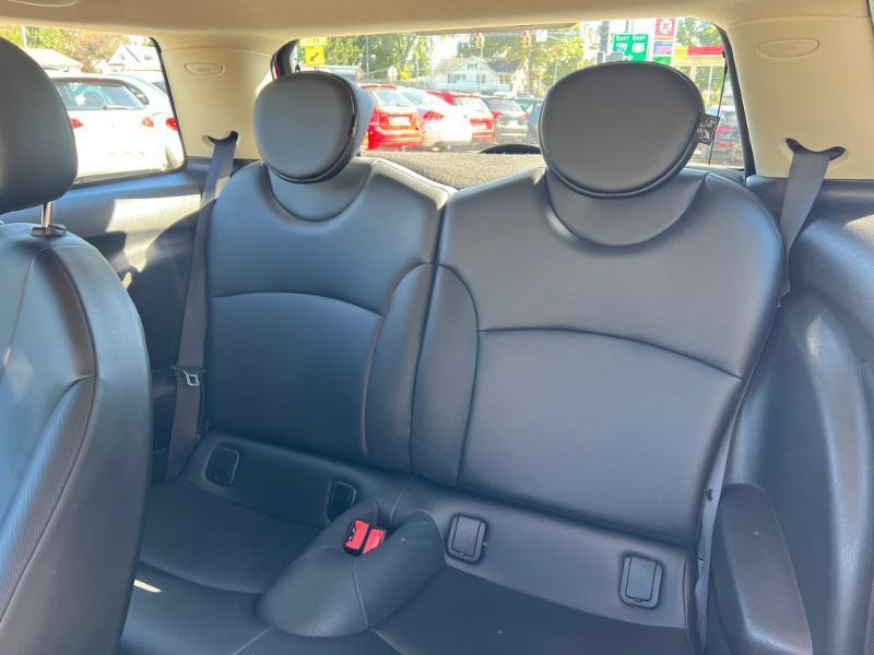 MINI Cooper Base 2012