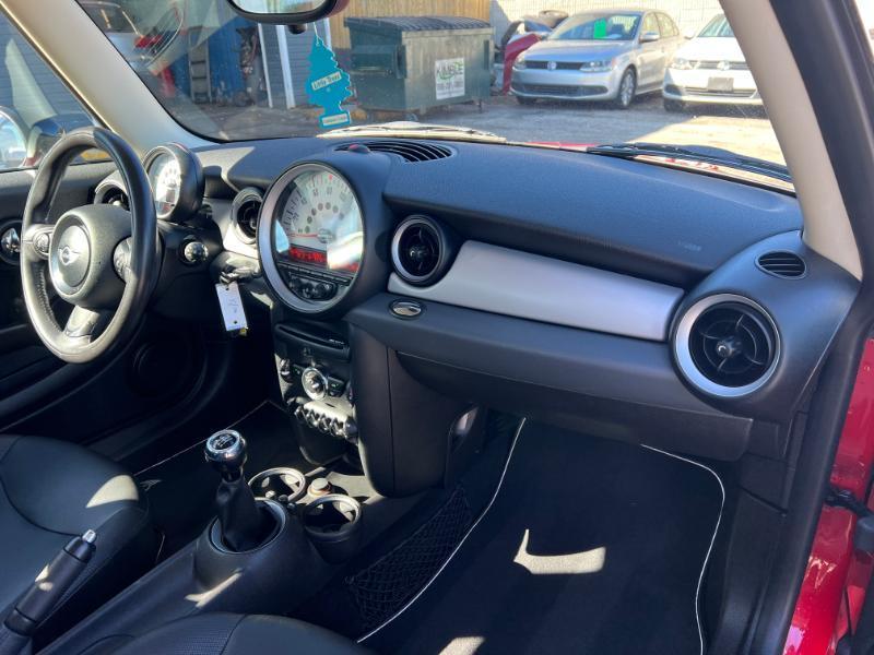 MINI Cooper Base 2012