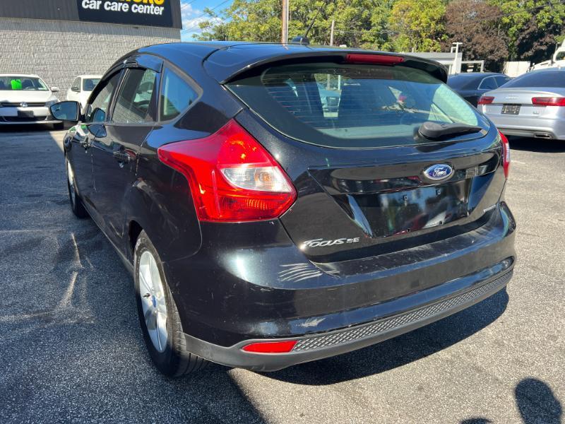 Ford Focus SE Hatch 2014