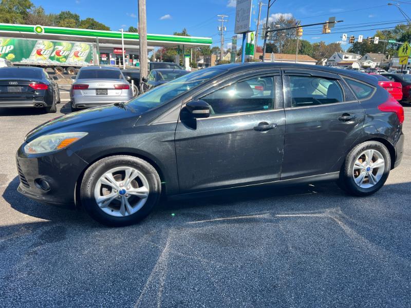 Ford Focus SE Hatch 2014