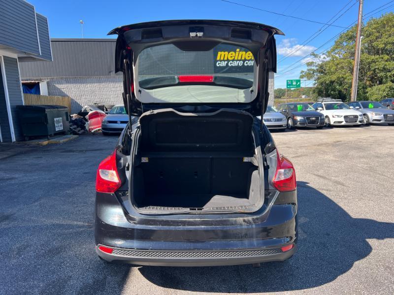 Ford Focus SE Hatch 2014