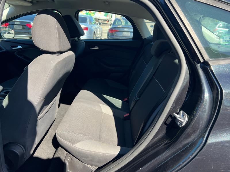 Ford Focus SE Hatch 2014