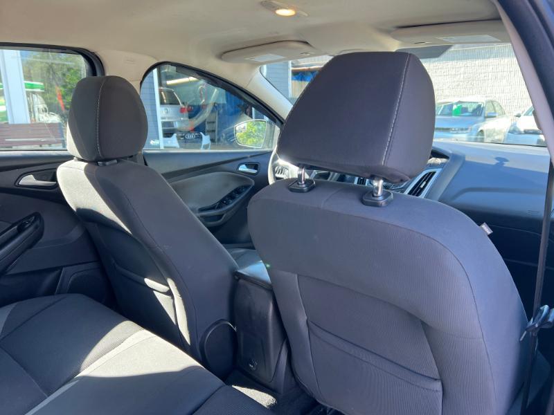 Ford Focus SE Hatch 2014