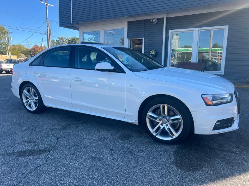 Audi A4 2.0T Premium quattro Sedan AWD 8A 2016