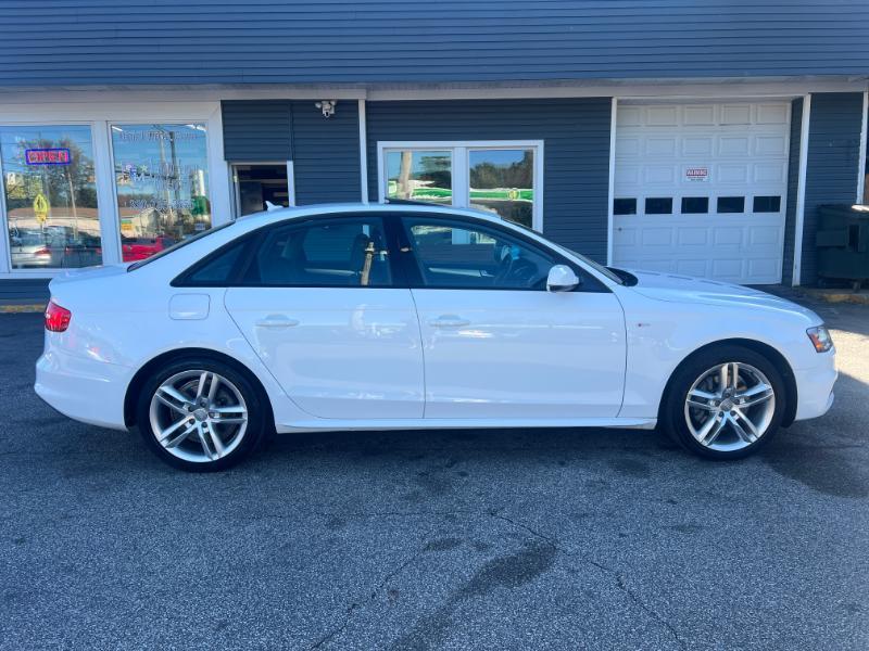 Audi A4 2.0T Premium quattro Sedan AWD 8A 2016