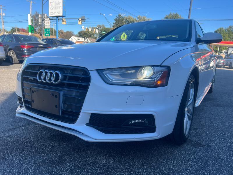 Audi A4 2.0T Premium quattro Sedan AWD 8A 2016