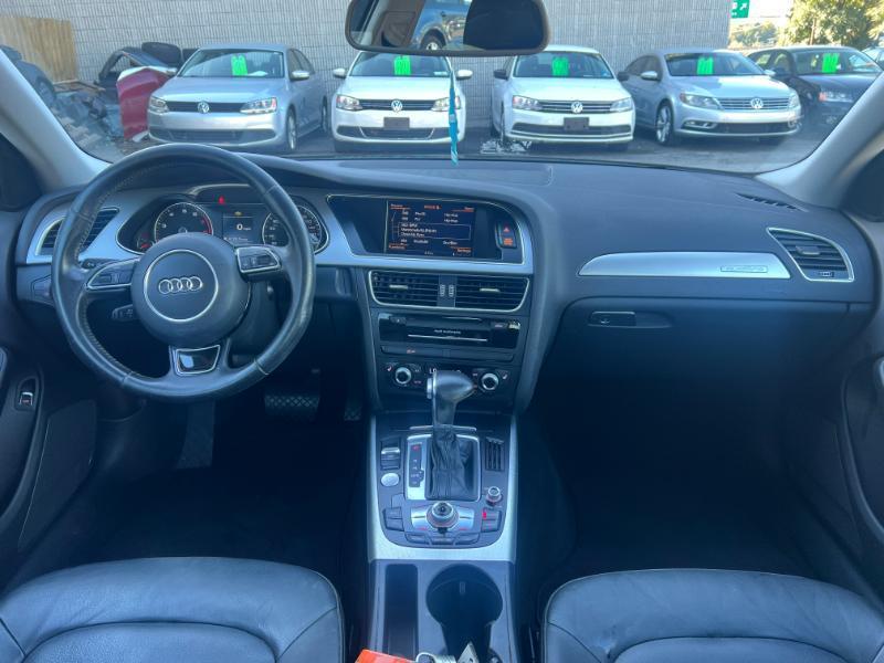 Audi A4 2.0T Premium quattro Sedan AWD 8A 2016