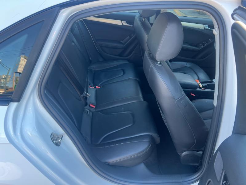 Audi A4 2.0T Premium quattro Sedan AWD 8A 2016