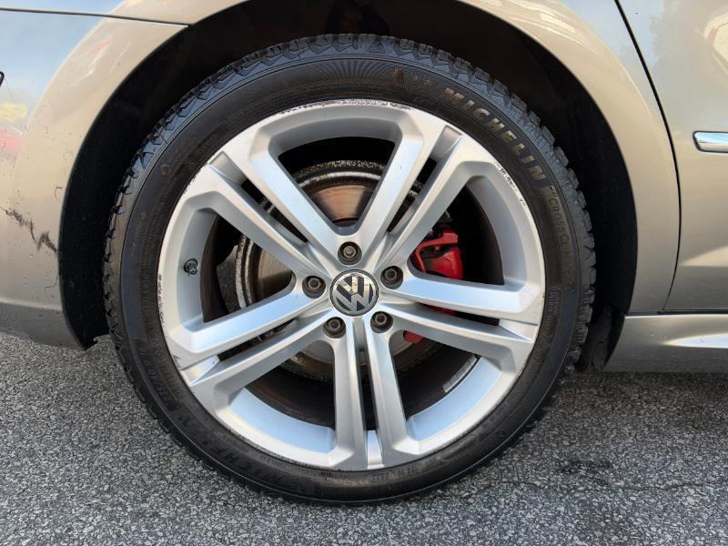 Volkswagen CC Sport w/Lighting Package 2013
