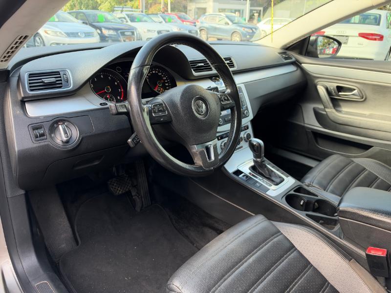 Volkswagen CC Sport w/Lighting Package 2013