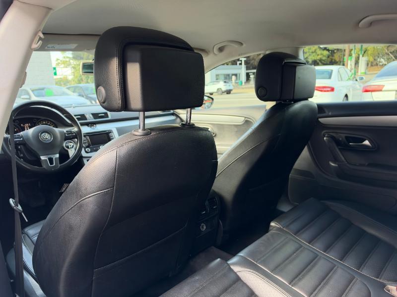 Volkswagen CC Sport w/Lighting Package 2013