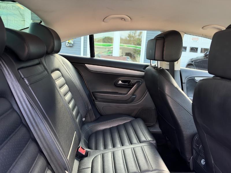 Volkswagen CC Sport w/Lighting Package 2013