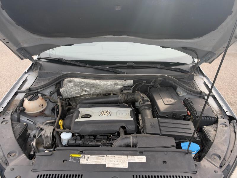 Volkswagen Tiguan SE 2016