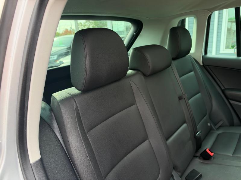 Volkswagen Tiguan SE 2016