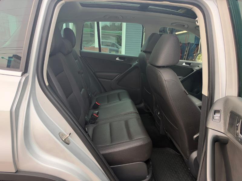 Volkswagen Tiguan SE 2016