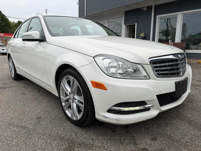 Mercedes-Benz C-Class C300 4MATIC Luxury Sedan 2012