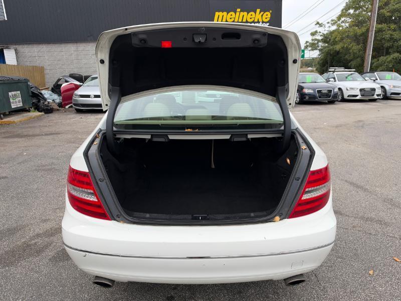 Mercedes-Benz C-Class C300 4MATIC Luxury Sedan 2012