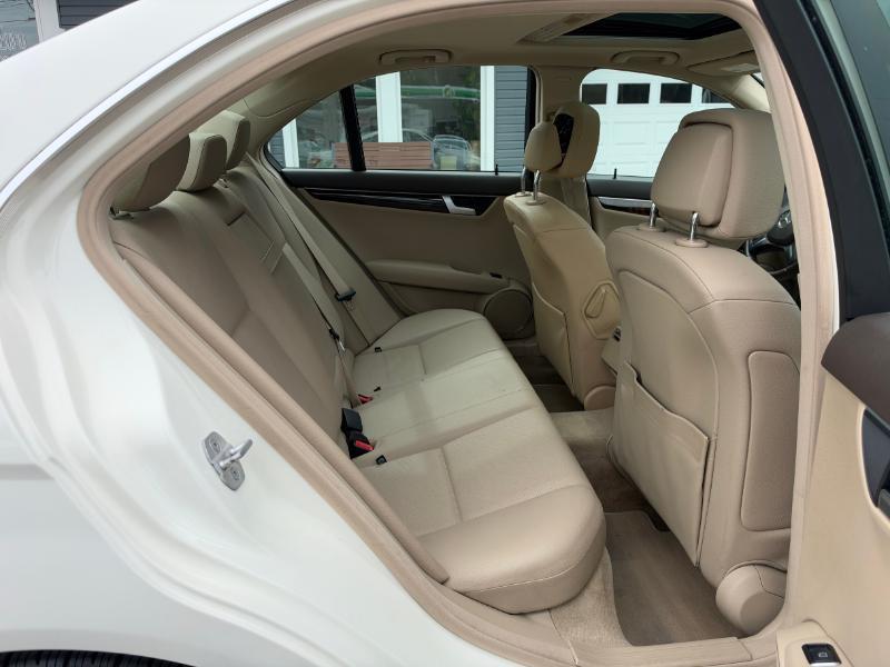 Mercedes-Benz C-Class C300 4MATIC Luxury Sedan 2012