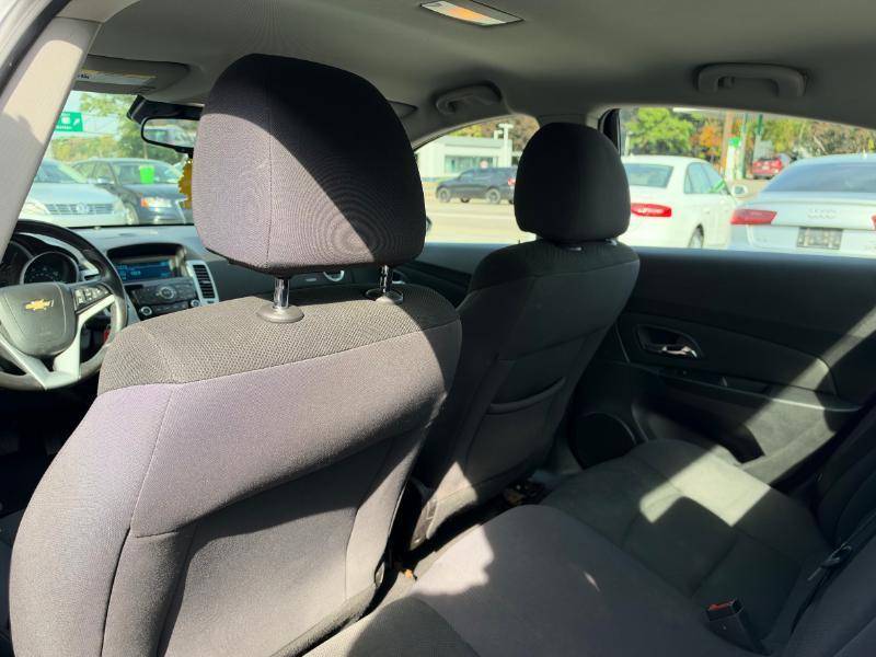 Chevrolet Cruze 1LT Auto 2013