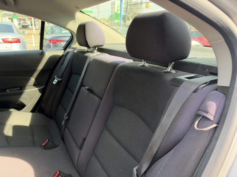 Chevrolet Cruze 1LT Auto 2013