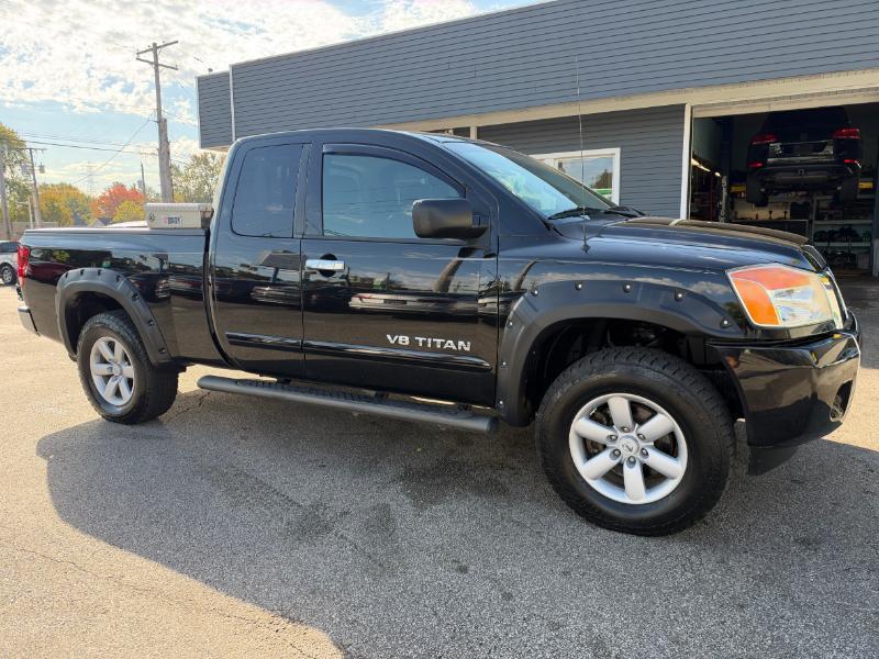 Nissan Titan PRO-4X King Cab 4WD SWB 2013
