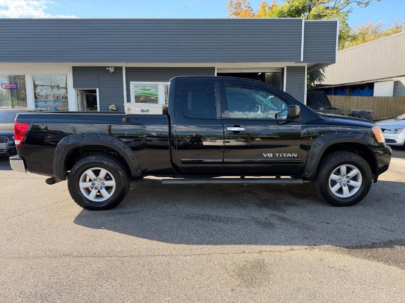 Nissan Titan PRO-4X King Cab 4WD SWB 2013
