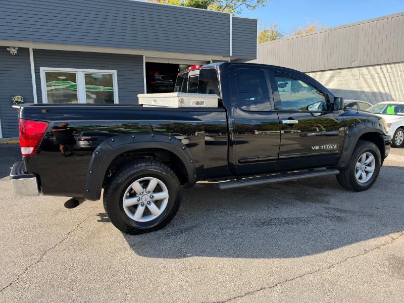 Nissan Titan PRO-4X King Cab 4WD SWB 2013